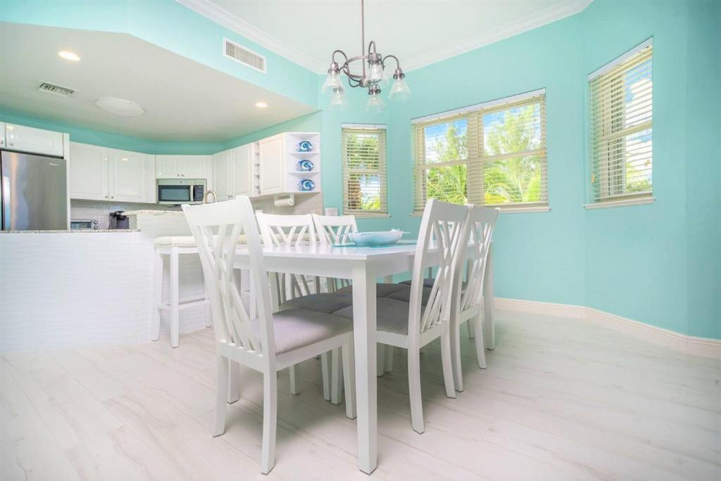 On The Bay Apartment North Side Bagian luar foto